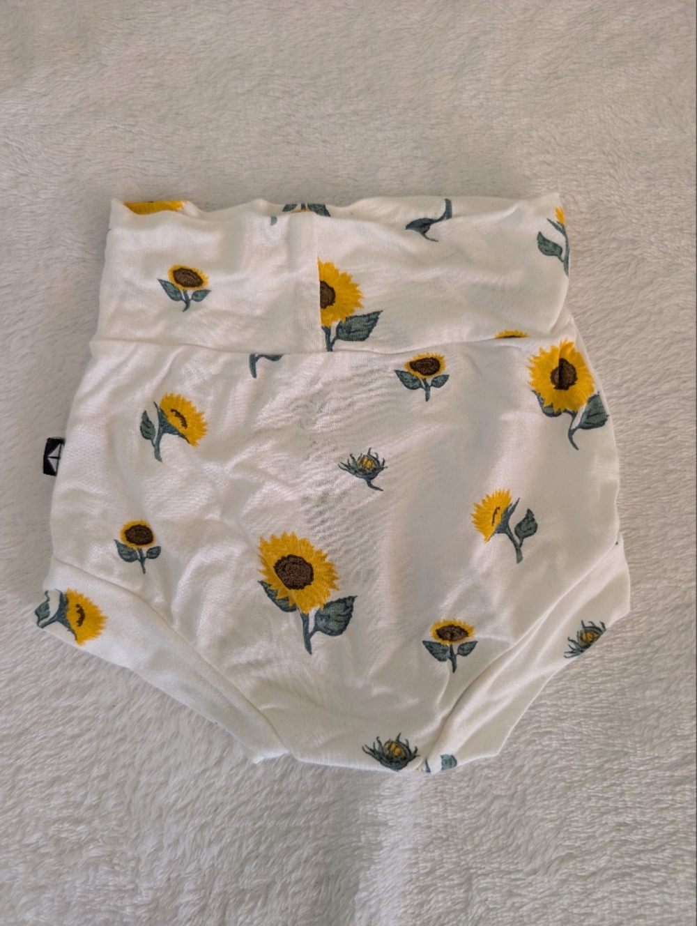 Sunflower Bummies - Picture 3 of 3